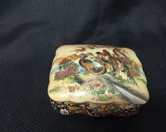 Vintage Satsuma Royal Trinket Box.  Price:  $35.00