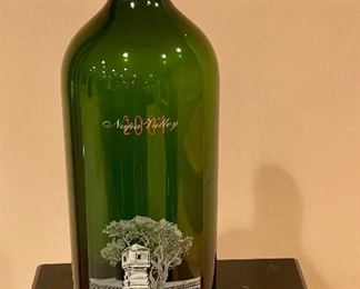 Lot 8015.  $25.00. Napa Valley 2001 Limited Edition Silver Oak Cabernet Sauvignon bottle .  6 Liters - Numbered 94/260. If this bottle were filled it would be worth about $1400 now!  Looks impressive on your bar or wine room and shows you have good taste!  19.5" T x 6.5" Diam. 