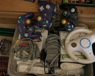 WII &   NINTENDO GAMECUBE