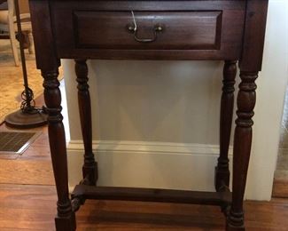 Side Table w/ turned legs