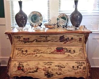 Chinoiserie Chest Large (like new)