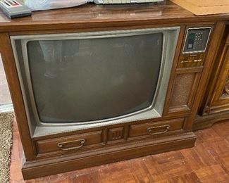1975 working tv