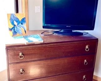 Antique 3 drawer chest made by Northern Furniture Company, Sheboygan, Wisconsin, Flatscreen TV, paintings