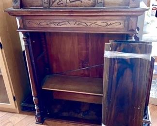 Victorian wooden top to cabinet