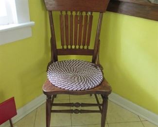 Oak straight chair