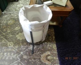 laundry basket