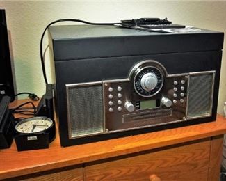 Crosley radio