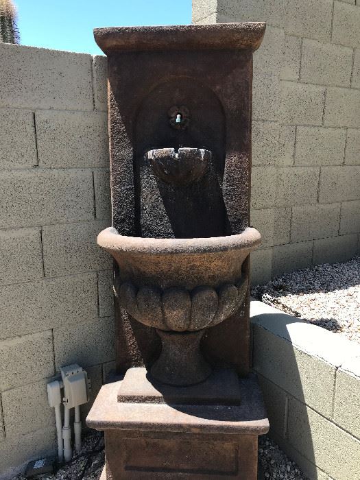 Large water fountain