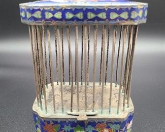 Cloisonné Cricket Cage