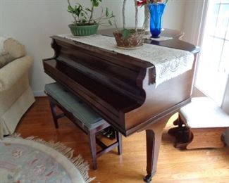 Antique No Name Piano