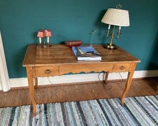 Library table/desk