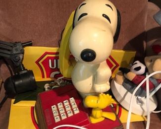 snoopy phone