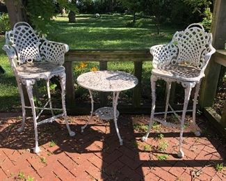 Patio Set                                                                                                               BUY IT NOW $95.00