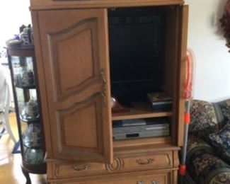 Armoire/TV Cabinet 