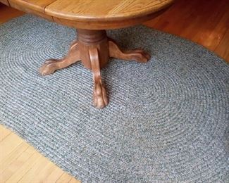 5x8' oval braided rug - sage green