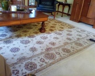 Cambridge rug 7'7" x10'10" Ivory Tabriz