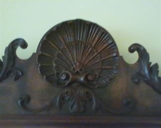 Close up view of the mirror