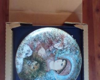 Edna Hibel Christmas plate w/ box