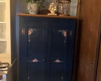 Beautifully painted pie chest