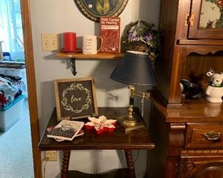 Antique parlor table lamps, large assortment of hand painted wall art