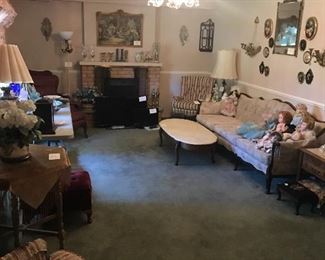 Living Room “Grandma Chic”
