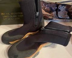 scuba boots