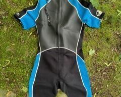 scuba wetsuit