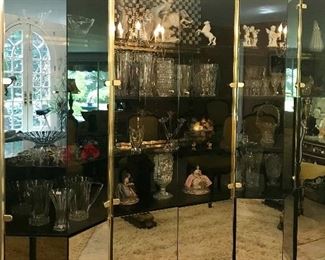 Ello
4 piece display unit
Smoked glass, mirror & brass
1970’s