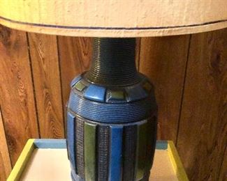 $60 - AS IS - Mid Century Lamp - cracked and re glued 