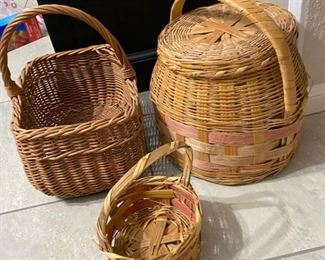 antique/vintage baskets