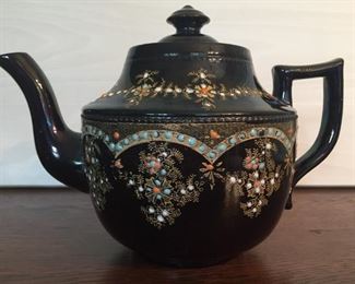 handpainted in Japan teapot