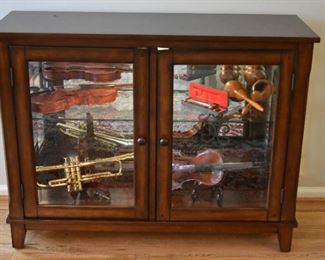 display cabinet (Trumpte SOLD)