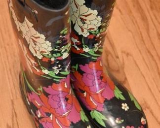flower garden boots