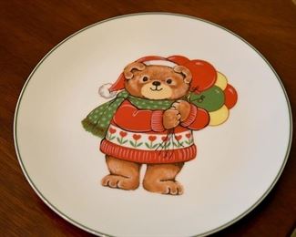 child's holiday plate, Christmas, santa, teddy bear