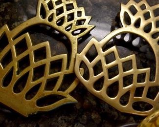 brass pineapple trivets
