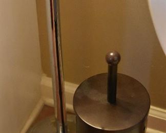 bathroom accessories