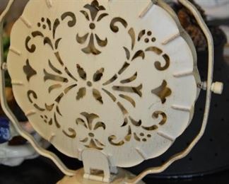 metal clam tray (unfolds to reveal three serving trays)