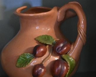 cherry pitcher