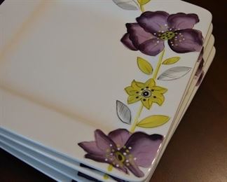 decorative square plates (set of 4)