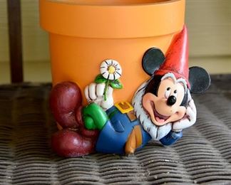 Mickey pot!