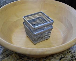 small metal baskets and wooden bowl