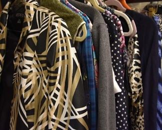 LOTS of women's clothing