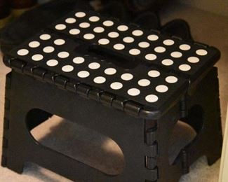 foldable stool
