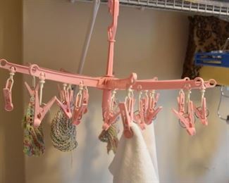 laundry drying rack