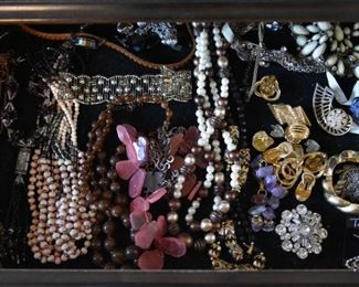 jewelry! jewelry! jewelry!