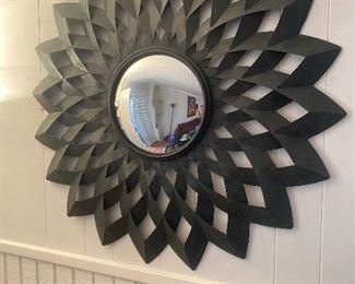 Starburst fish eye mirror 