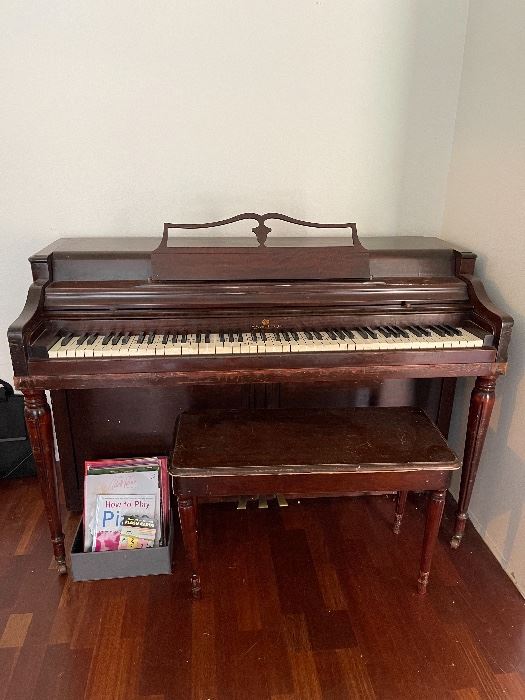 Wurlitzer Piano, Sheet Music