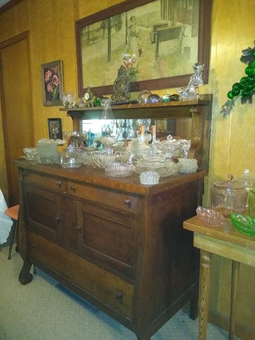 Oak sideboard with mirror backsplash