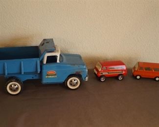 1950's/1960's Vintage Original Tonka toys including a Tonka pressed steel hydraulic dump truck
