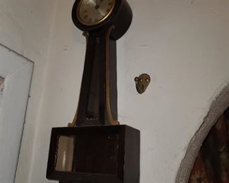 Banjo Style Clock